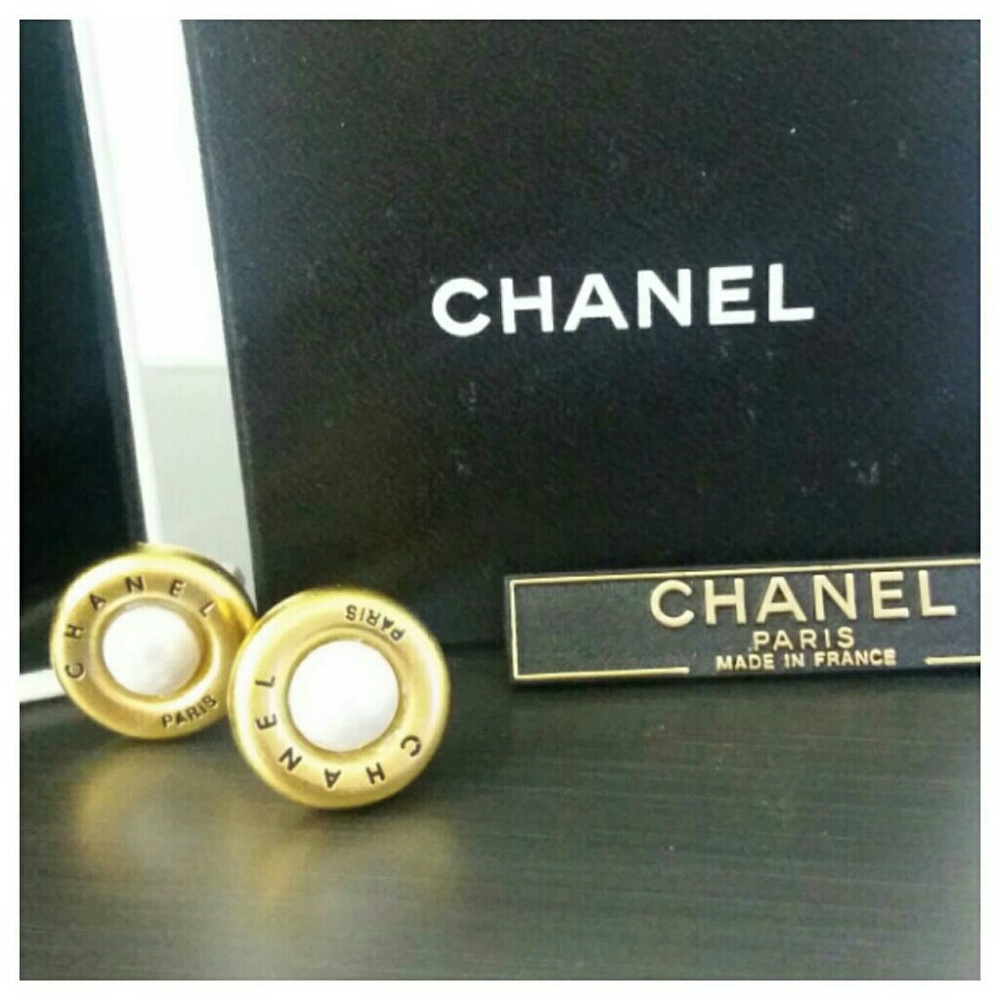 SOLD!! Auth CHANEL Clip-On Earrings + Box